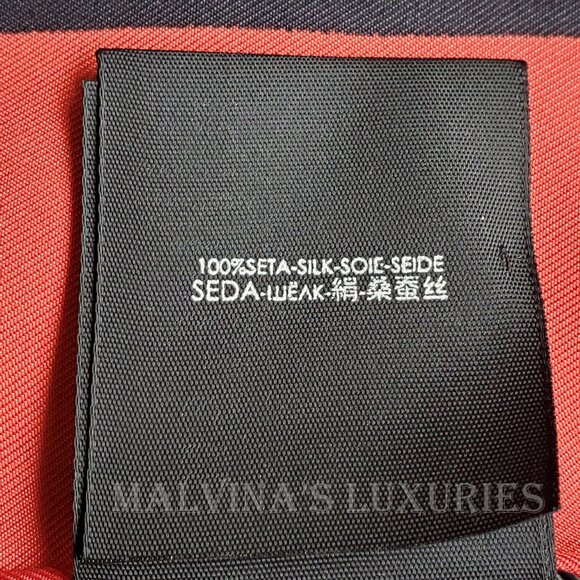 GUCCI SCARF LOGO DIAMOND PRINT BLACK SILK RED BORDER SQUARE 35" - Picture 9 of 10